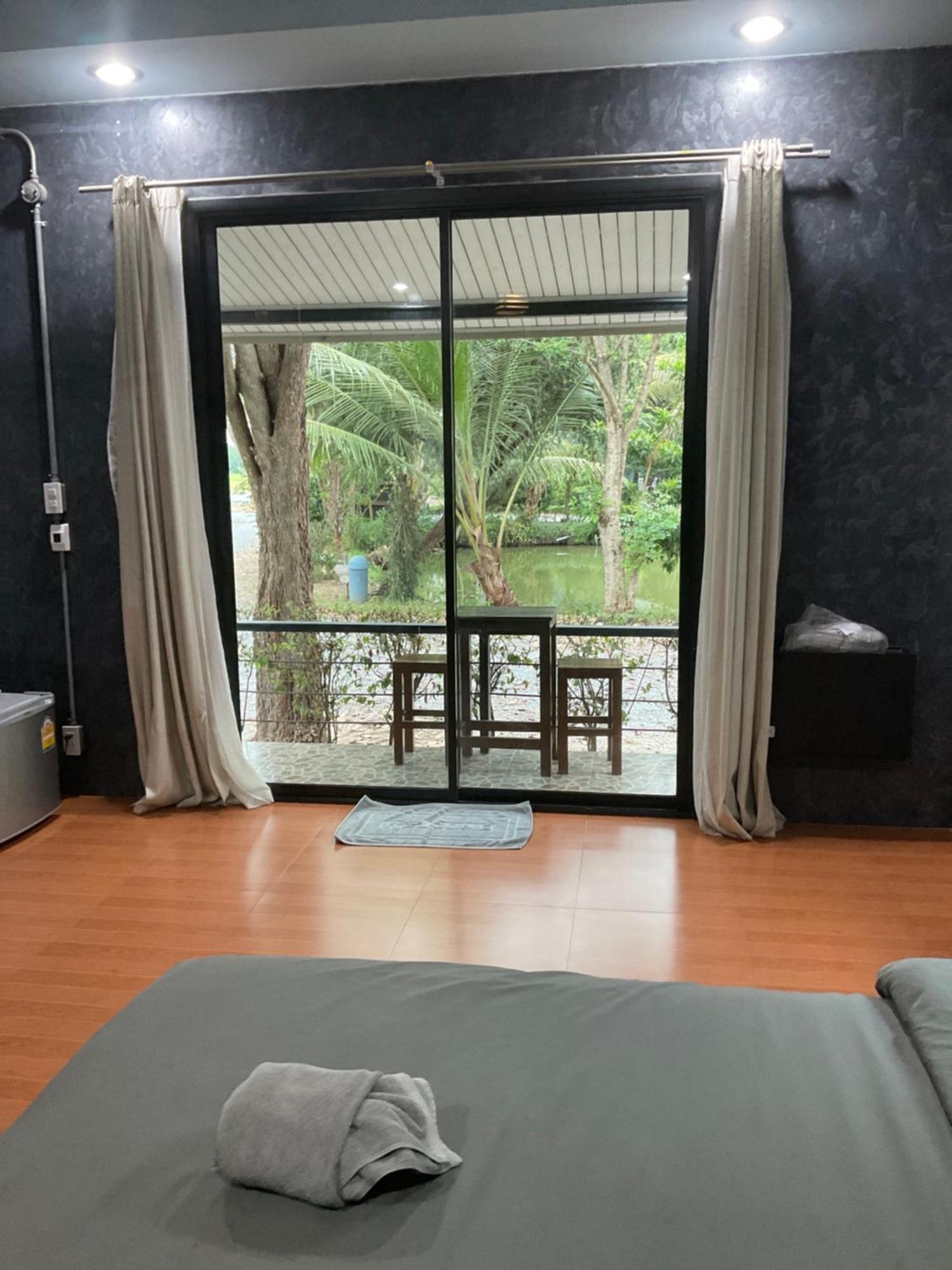 Baan Tonjaeng Resort Chai Nat Eksteriør billede